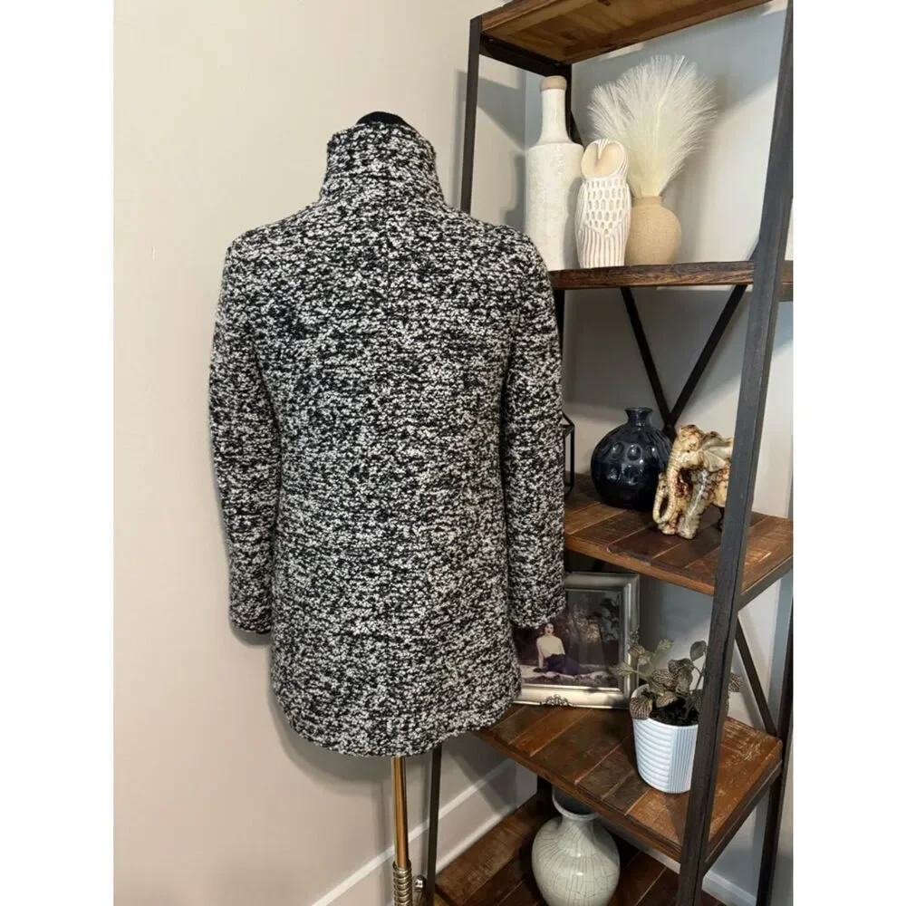 J. Crew Coat Italian Wool Lodge Zip Up in Boucle Speckled Black White Women’s 4